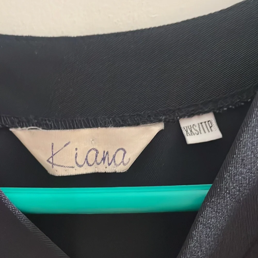 Uniform - Picture 2 of 8